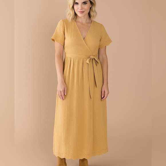 Rylee & cru beige gauzy cotton midi wrap dress - Picture 12 of 12